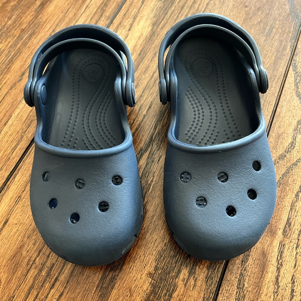 Toddler Crocs (Navy Size 11)